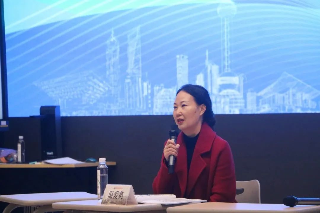 温爱英.JPG 图片